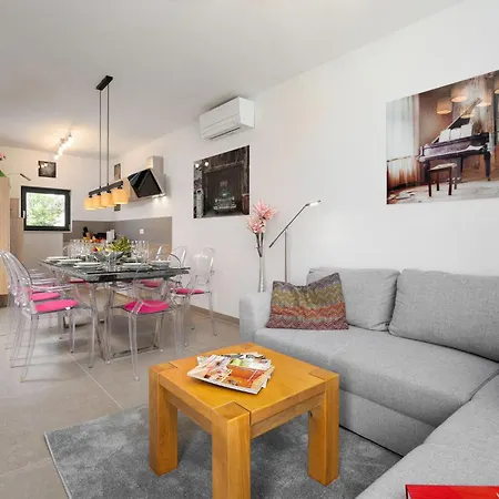 Casa Cocoon